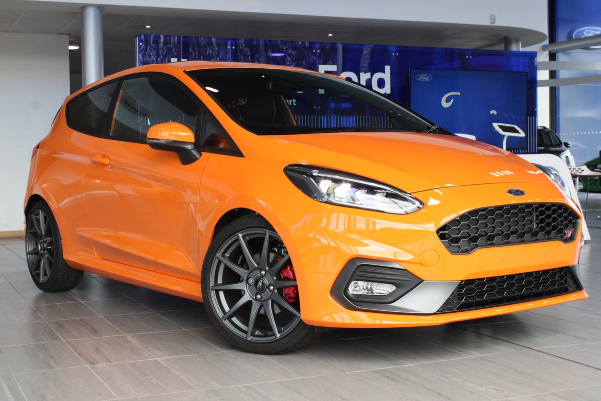 PeoplesFord's tweet photo. There’s only 600 units of the Fiesta ST Performance Edition available and at Peoples Ford Edinburgh we currently have one in our showroom.
Pop by our Edinburgh dealership today and see the limited edition Fiesta ST up close. #FiestaSTPerformanceEdition https://t.co/j5p7ZIUHzf