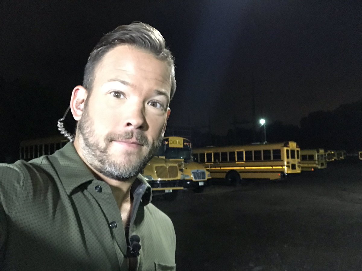 svensundgaard's tweet photo. First day of school! I’m leading live with the 🚌 buses in St. Louis Park! Gonna be riding along in our 6am hour! #sunrisers https://t.co/aeNwSpTTmA