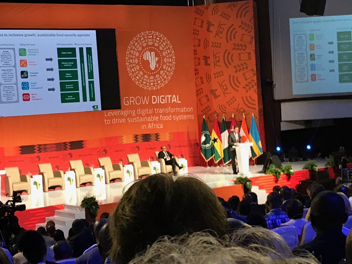 jmellenberger's tweet photo. Opening plenary at #AGRF2019 - Digital “Super Platforms” can drive development! ⁦@LandOLakesV37⁩ ⁦@TheAGRF⁩ https://t.co/Wa2ngJ6vpe