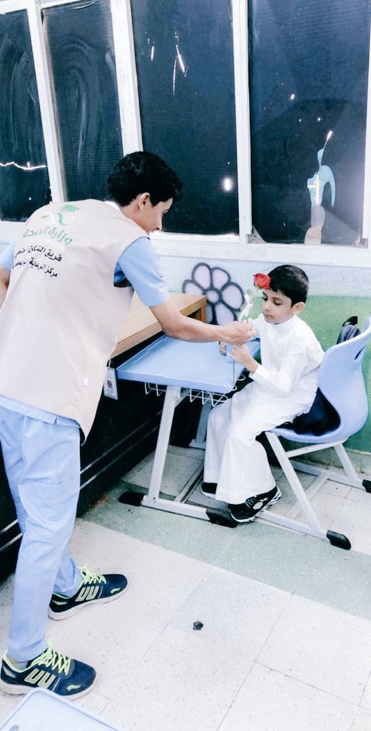 jazan_health's tweet photo. نفذت #صحة_جازان مبادرة استقبال طلاب المدارس الأولية، تعزيزاً للأنماط السليمة للسلوك الصحي والتي نظمها مركز الرعاية الأولية بمخطط (٥) التابع للقطاع الصحي المركزي.
#العودة_إلى_المدارس https://t.co/W1t5OinTKt