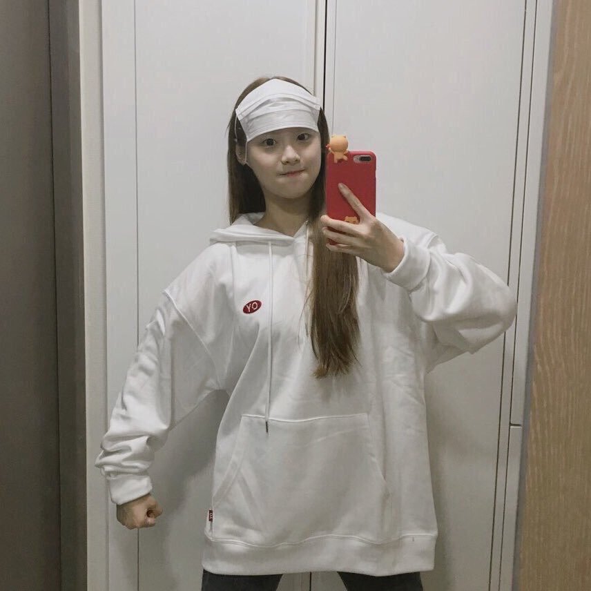 lipsoulchuu's tweet photo. LOOΠΔ stan twt newbie &amp; lipsoul bias here!! 🥳 Looking for fun mutuals &amp; friends, help an OT12 newbie out hehe
Let's be friends 🇵🇭🦋
#LOONA #LOOΠΔ #LOONAVERSE #loonafriends #loonaPH https://t.co/njT375cn5k
