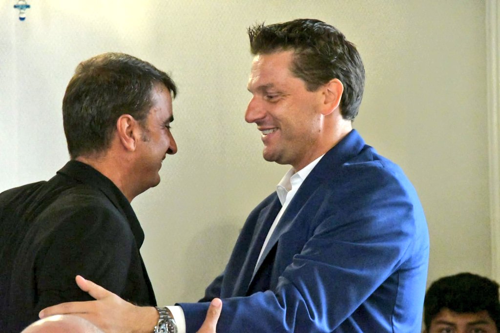 comunevenezia's tweet photo. 🔸 #Scuola 🔸
Il nuovo anno scolastico dell'Istituto professionale "Marinelli Fonte" sarà gestito da #EngimVeneto
➡ Il capo di gabinetto @MorrisCeron: "Il senso di comunità che vedo oggi è veramente forte e ci ripaga dei nostri sforzi. Questo è il nostro modo di operare" https://t.co/4Pk1fg4CIx