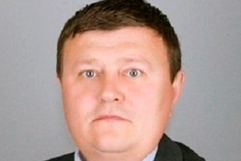 Пропавший глава. Рамзан кадыров болезнь. Министр здравоохранения омской области мураховский. Ахмед кадыров 17 лет. Пропавший глава.