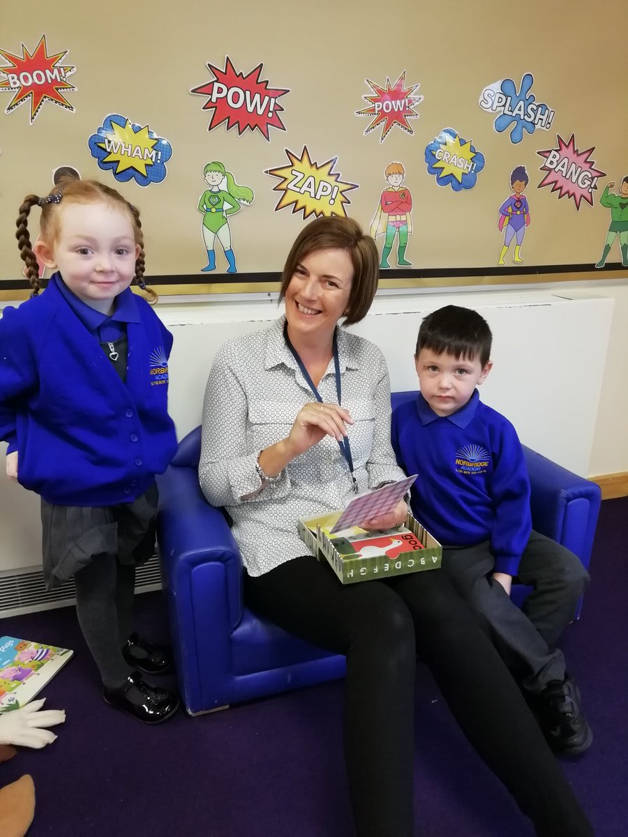 SparrowClass's tweet image. We have loved having the Sparrows back in class today #exploring #playandlearning