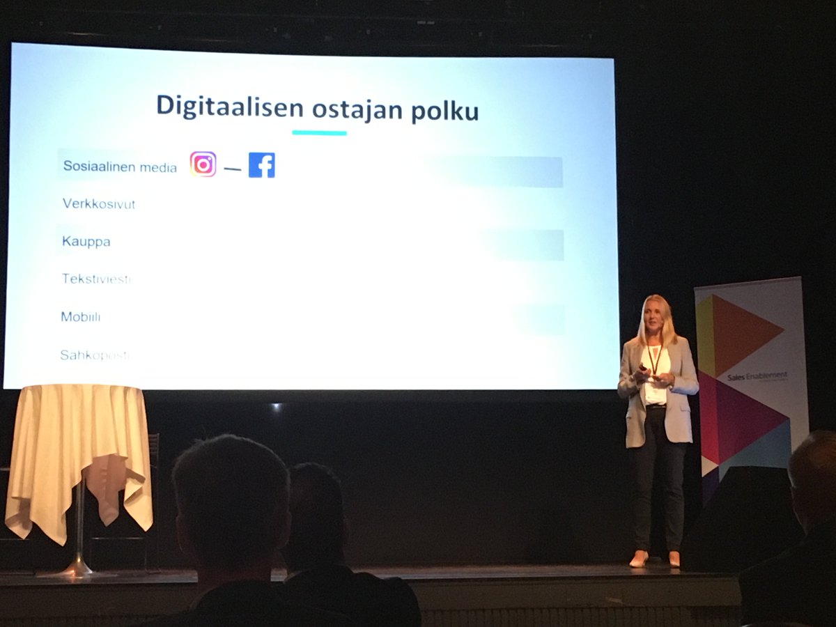 Kehittävä aamupäivä #salesenablement2019 -tapahtumassa. APSIKSEN näkökulma aiheeseen: Kuinka ohjata myyntitiimin fokusta oman datan ja automaatioiden avulla? Kiitos kaikille osallistuneille hyvistä kohtaamisista ja kiinnostavista keskusteluista!