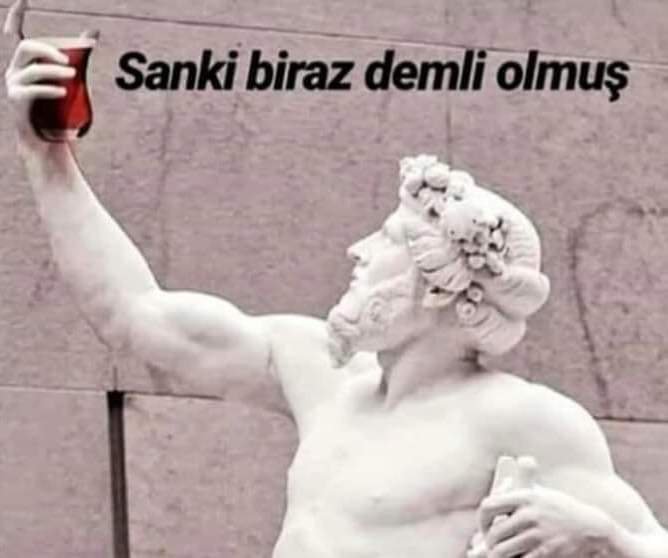daglisch's tweet photo. @talk_tell_ bizde çay var,  sende twerk var mı? bi twerk ünü alırım 

yoksa headbang te olur  :) https://t.co/oyjRNJ03e6