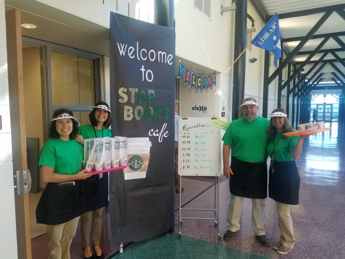 pvibears's tweet photo. PVI 4th grade students are experiencing a Book Tasting hosted by our 4th grade reading specialists!  They are learning about "just right books"! https://t.co/HSIXabnHPy
