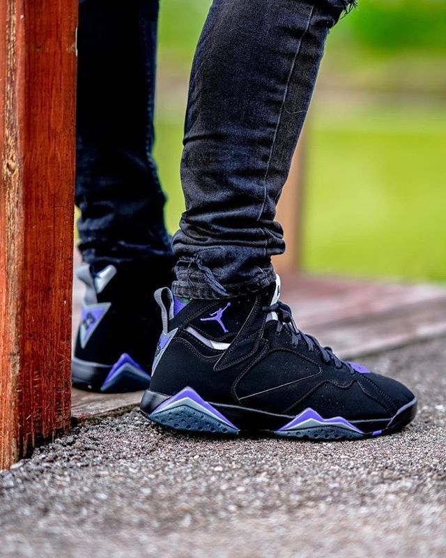 tilskuer Tilbageholdelse hærge Official Foot Fire on Twitter: "Air Jordan 7 "Ray Allen" Bucks PE now on  SALE Tap the link in our bio to shop &amp; save 20% (rrp £165) | Is Ray  Allen