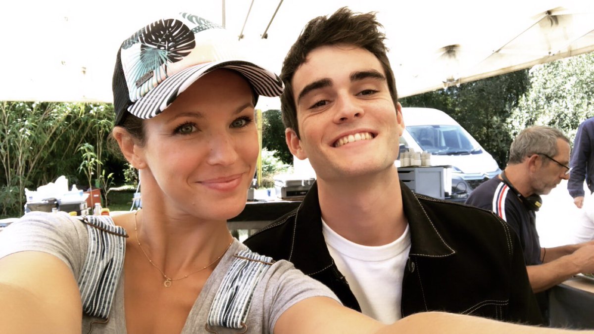 Sur le #tournage de #MaddyEtcheban avec @garyguenaire qui va vous surprendre avec son rôle. 
<a href="/france3/">フランスさん</a> 🎬 
<a href="/DNA_TF1/">DNA_TF1</a> <a href="/UnSiGrandSoleil/">Un si grand soleil</a>