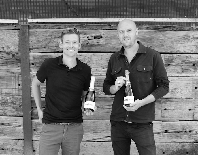 HarpersWine's tweet photo. Black Chalk secures £1.5m investment for new winery
https://t.co/j1zL0RrpSx @BlackChalkWine @GraftWine https://t.co/60wEw2vDTw