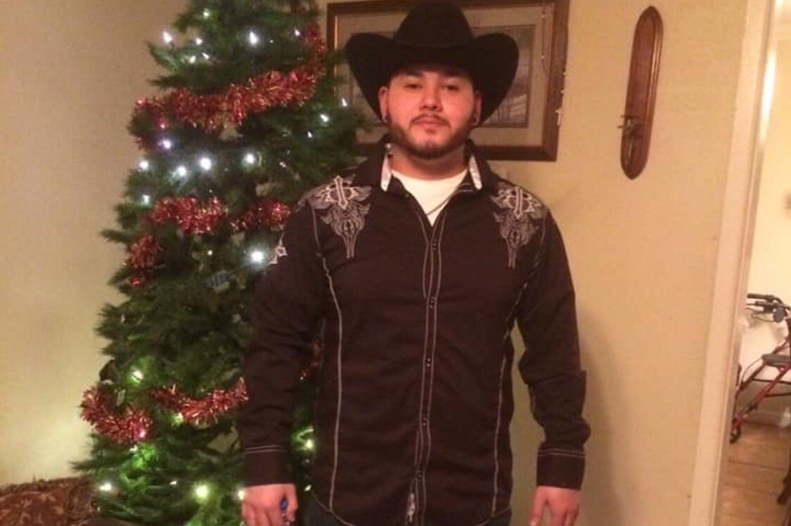 newswest9's tweet photo. Edwin Peregrino had just moved to San Antonio but returned to visit family when he was killed, according to GoFundMe. His brother-in-law was also shot. Edwin's sister told the Washington Post he was a beloved uncle to two nephews and a niece.
Rest in peace, Edwin. https://t.co/MPMRFHdk7A