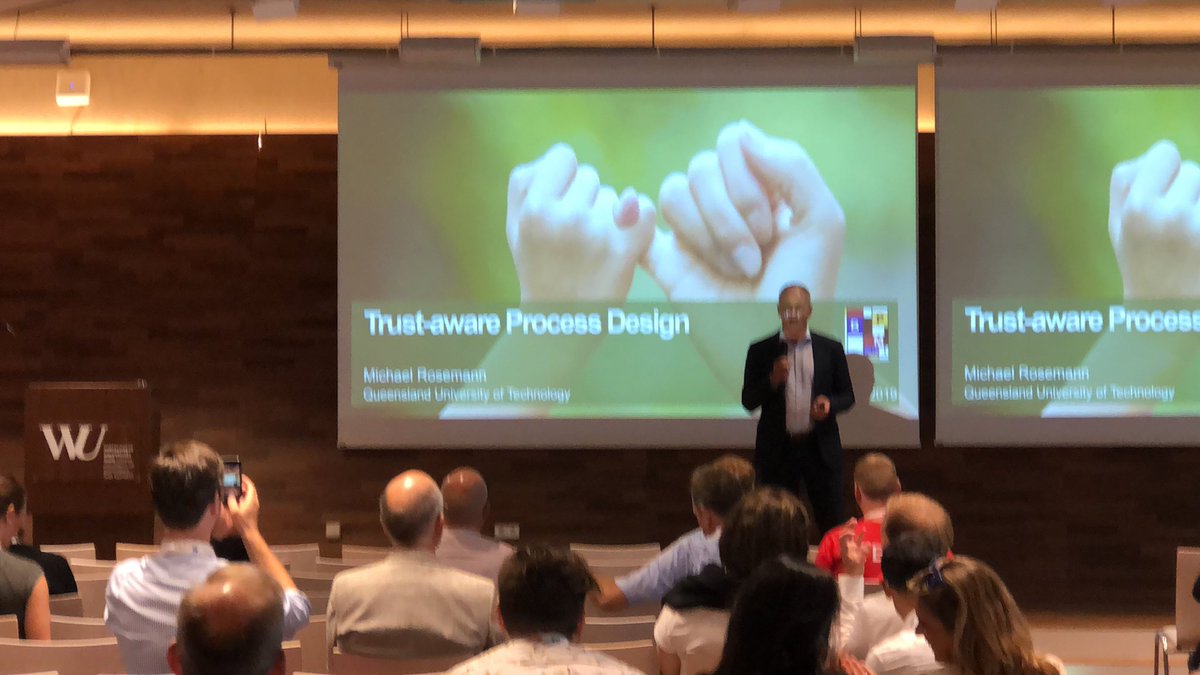 Nach dem Lunch starten wir mit <a href="/ismiro/">Michael Rosemann</a> in die nächste Session über #Trust im Process Design
#bpm2019 #prozessmanagement 
<a href="/BPMConf/">BPM Conference</a>