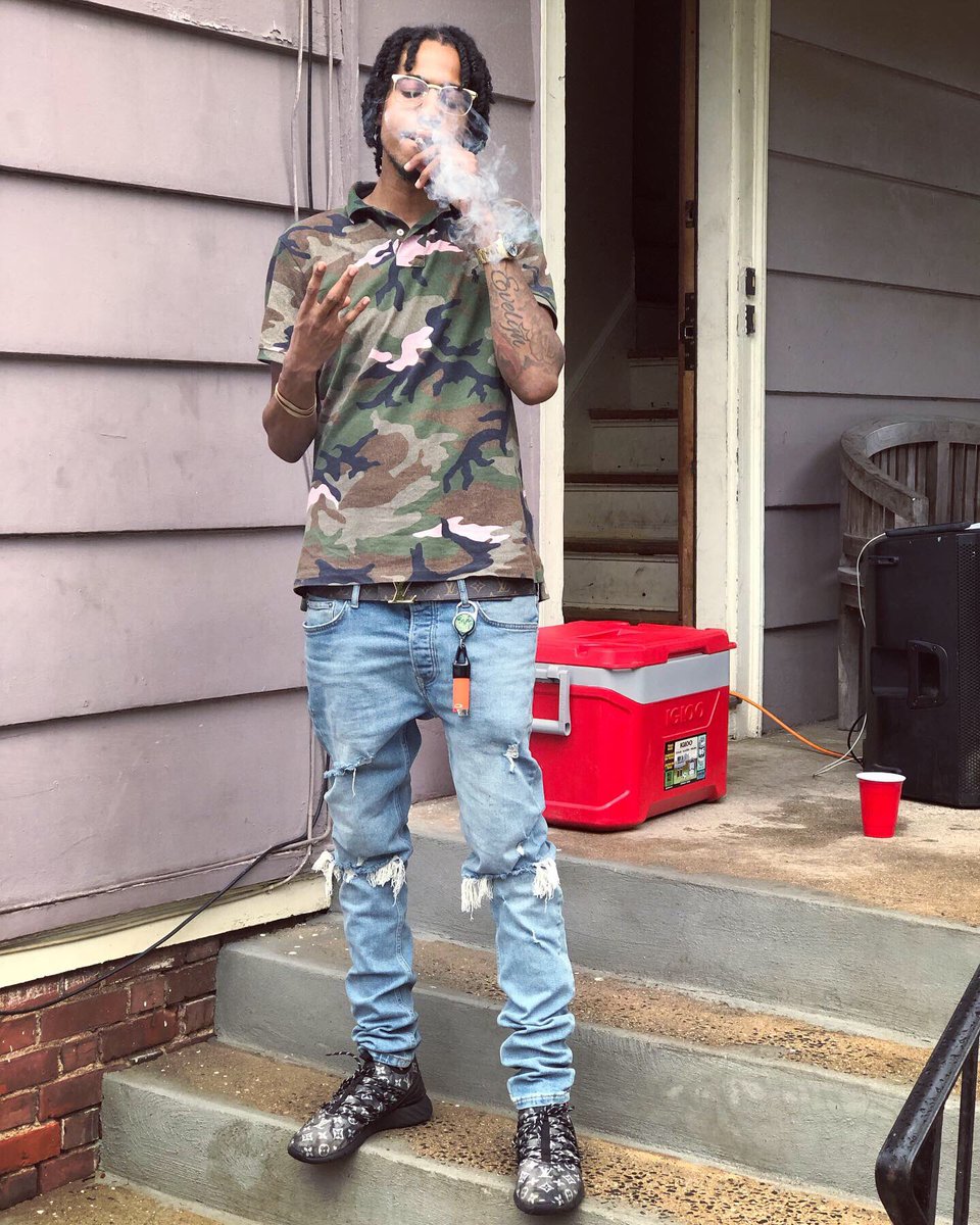 MobbLifeSLIME's tweet photo. Showed up fresh as hell its Easter Sunday I already got the lane just rent from me 🤫😈 #BeenMobbin #ForeverMobbin #StillMobbin https://t.co/craTes0g9h