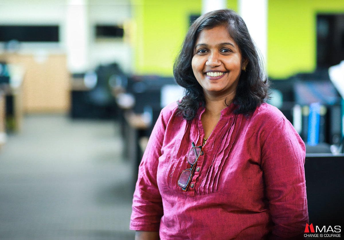 masholdings's tweet photo. Lakmali who has a passion for aesthetics, joined us in 1997. She also started a business specializing in synthetic floral arrangements in her free time. She supports her fellow associates to be entrepreneurs like herself through the ‘Women Go Beyond’ initiative #WomenAtMAS https://t.co/ZOrTvOgxH5