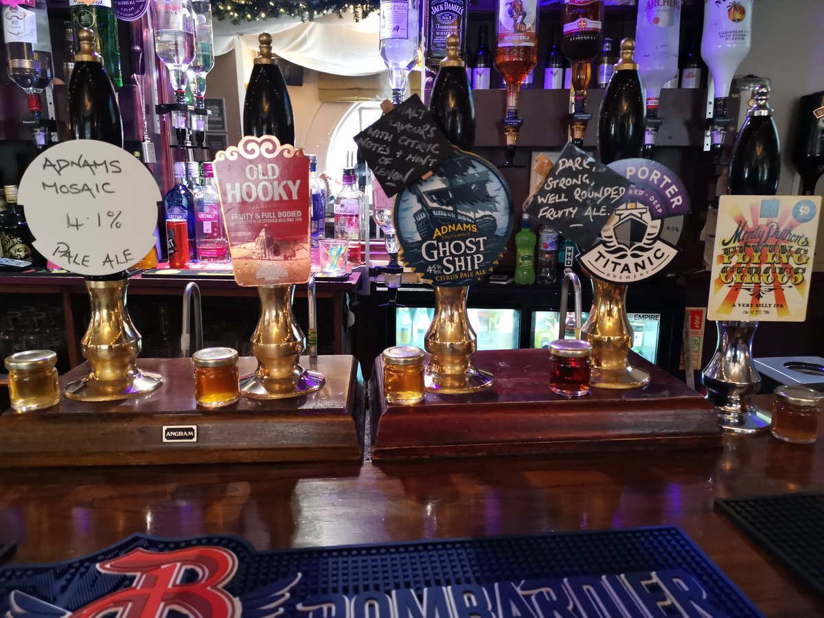 HoleInTheWallSC's tweet photo. Good selection of Real Ales this week
@Adnams @Titanic_Brewers @BlackSheepBeer
@hookbrewery
@CAMRA_Official @ScarboroCAMRA @realaleseeker @ScarboroCricket @ScarboroCouncil @east_coast_news @Welcome2Yorks
@HoleInTheWallSC https://t.co/Z1IYdnEqlZ