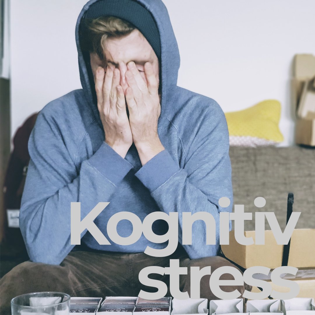 Printbuydk's tweet photo. Forbrugernes følelsesmæssige tilknytning til dit #brand svækkes, såfremt du kun benytter dig af digitale #reklamer !!
Det skaber åbenbart kognitiv #stress at blive eksponeret for digitale reklamer. #dkbiz #markedsføring #DigitalMarketing LÆS MERE: https://t.co/L7InqYC0n7 https://t.co/GABUMgq9RX
