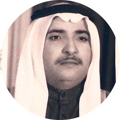 عمي المرحوم 
الشيخ سعد بن الدريعي بن متعب الحدب 
اول شيخ رسمي معترف فيه بالسعودية لعشيرة الثابت و كان من جلّاس الملك خالد رحمه الله و صاحب مشروع هجرة الثابت في شمال المملكه ولاكن وفاته المفاجئة حالة دون اكتماله في بداية الثمانيات ميلادية 
توفي و عمره في منتصف الاربعينات