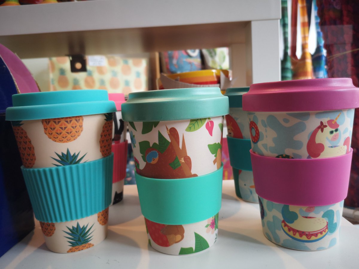 Want to do your bit for the planet? Why not get one of these gorgeous reusable coffee cups from Amber of Colour! 🌈#VisitSeaton #IndependentSeaton