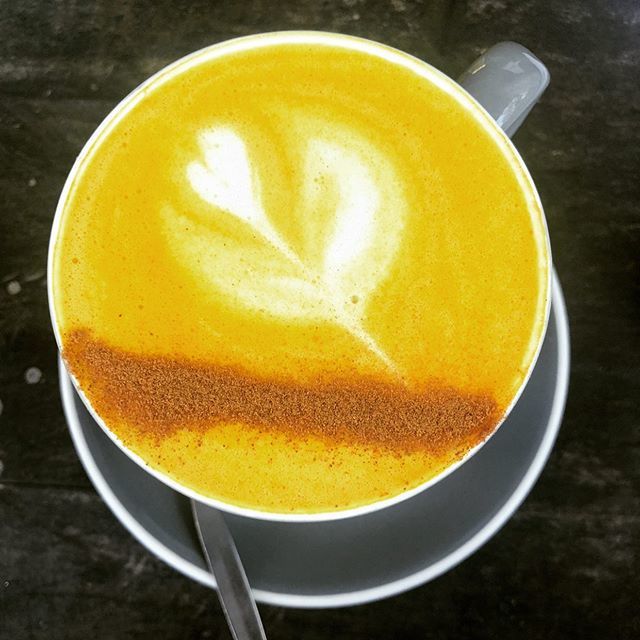 heartofgoldisff's tweet photo. Join us this Thursday at 11.30am when we announce our full program featuring over 130 brilliant short films at @screen_qld September Coffee Networking event. 
Come along for a coffee, some networking and find out about all the fun happening throughout th… https://t.co/jNNHXXQk1c https://t.co/cYAZz0r8Xo