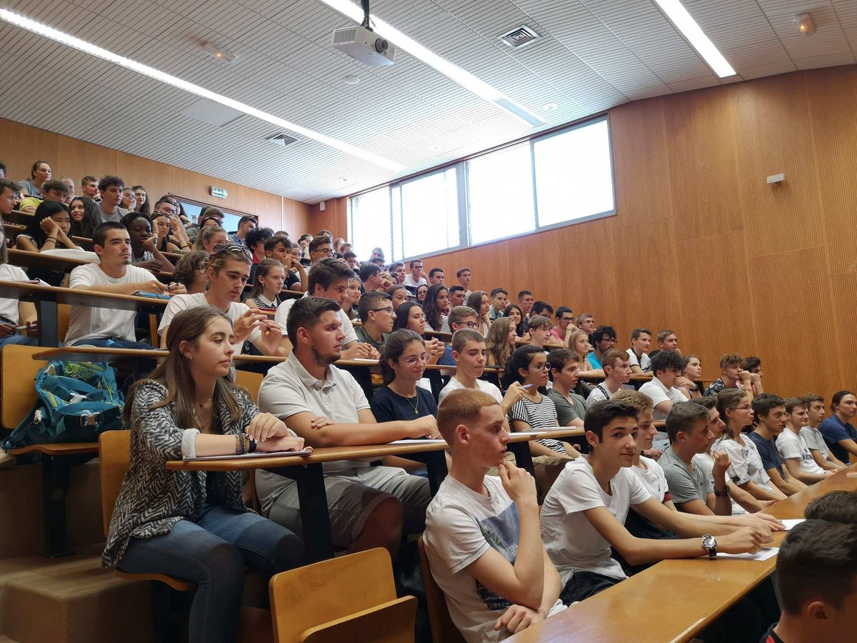 EsiremDijon's tweet photo. #rentree2019 On souhaite la bienvenue aux 110 étudiants en 1ère année de prépa intégrée ! Bravo à eux pour la réussite du Concours @GeipiPolytech @AgroSupDijon @univbourgogne https://t.co/mZ6PRXn8mM
