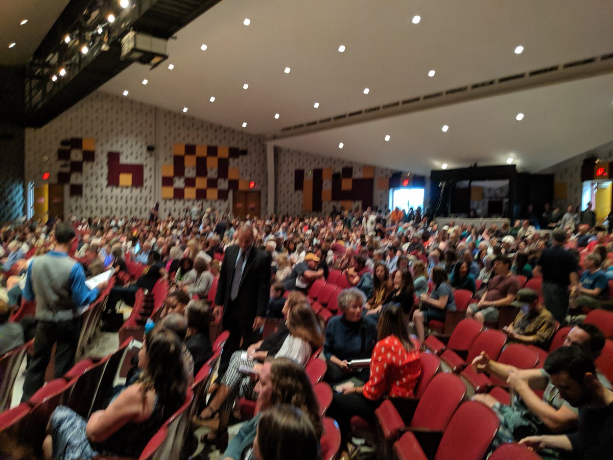 ICSDEdTech's tweet image. Here we go! Staff from @IthacaNYSchools filling Kulp auditorium as the 2019-2020 convocation ceremony begins. #teamicsd @luvelleb