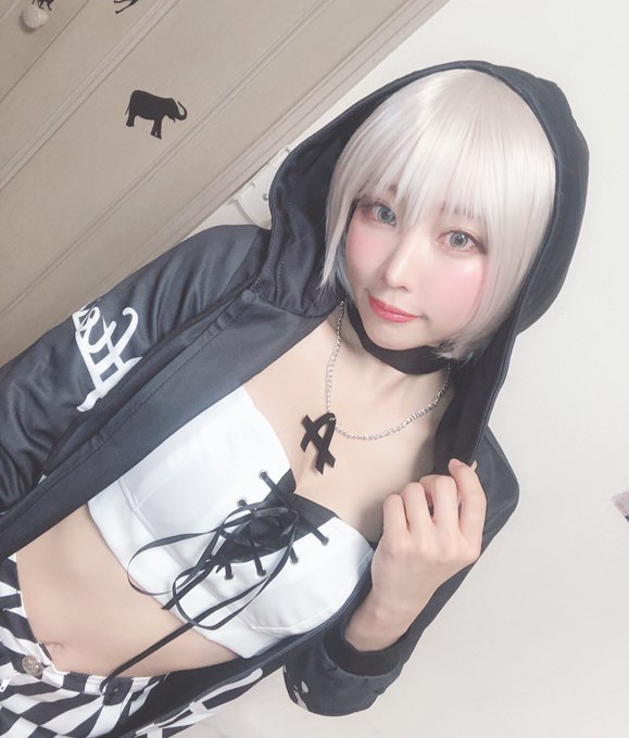 コスプレイヤーりなしぃのTwitter画像2