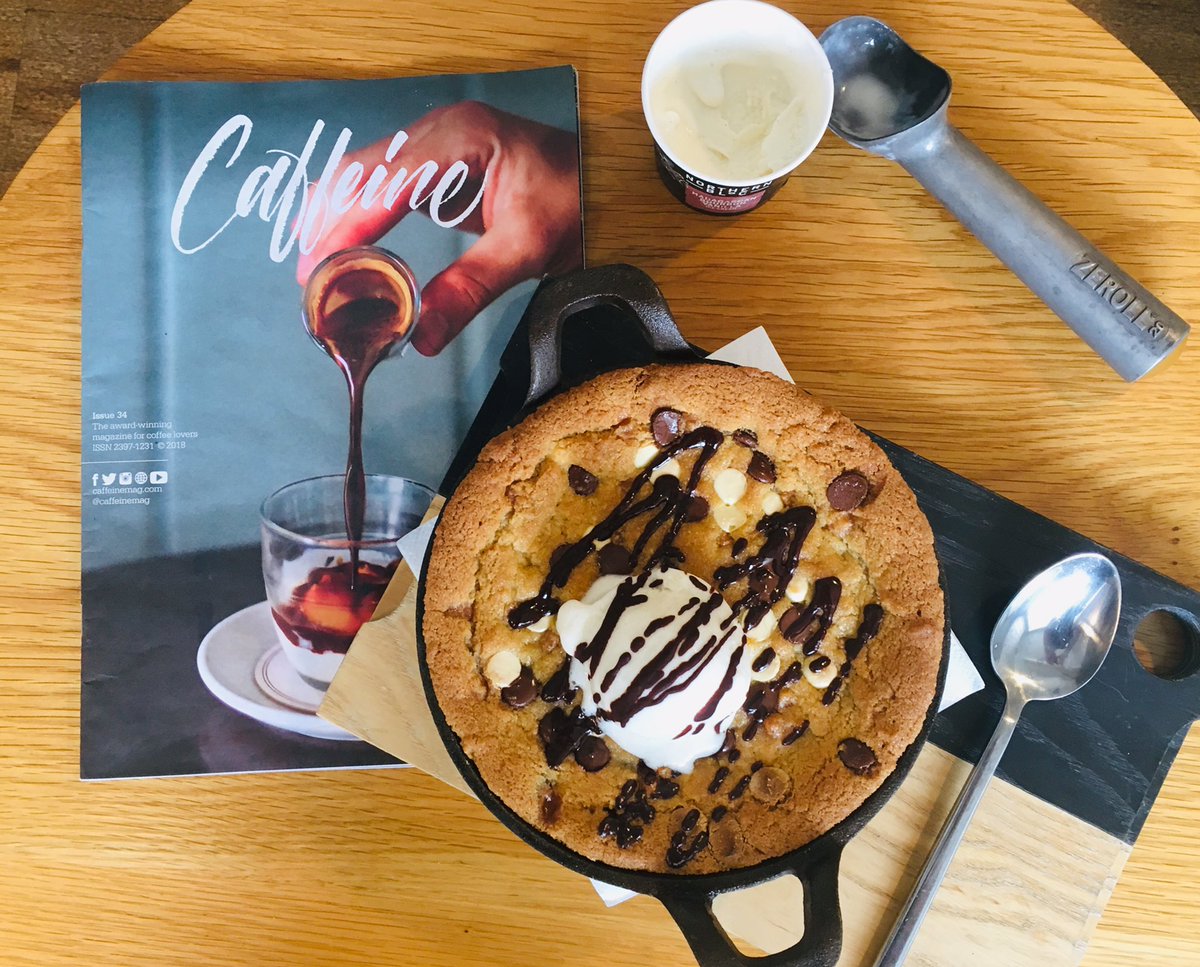 TheJoinersShop's tweet photo. We have been busy trialling out some cookie dough desserts today! What are your thoughts? Tag someone you would share one with 😍😍🍪🍪
#homebaking
#cookiedough
#specialitycoffee
#localbusiness
#thejoinersshop
#nothernbloc
#caffeinemag https://t.co/NzaqTXhvUA