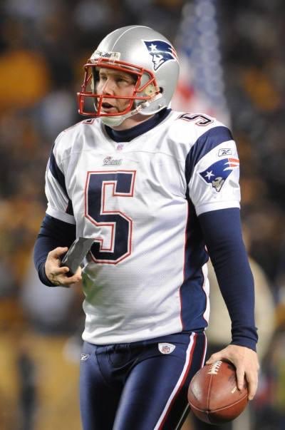 We've got Shayne Graham days left until the  #Patriots opener!Graham was signed by the Pats midway through the 2010 season after Stephen Gostkowski suffered a season-ending injuryIn 8 games, Graham was perfect on field goals (12/12) but missed a pair of extra points (35/37)