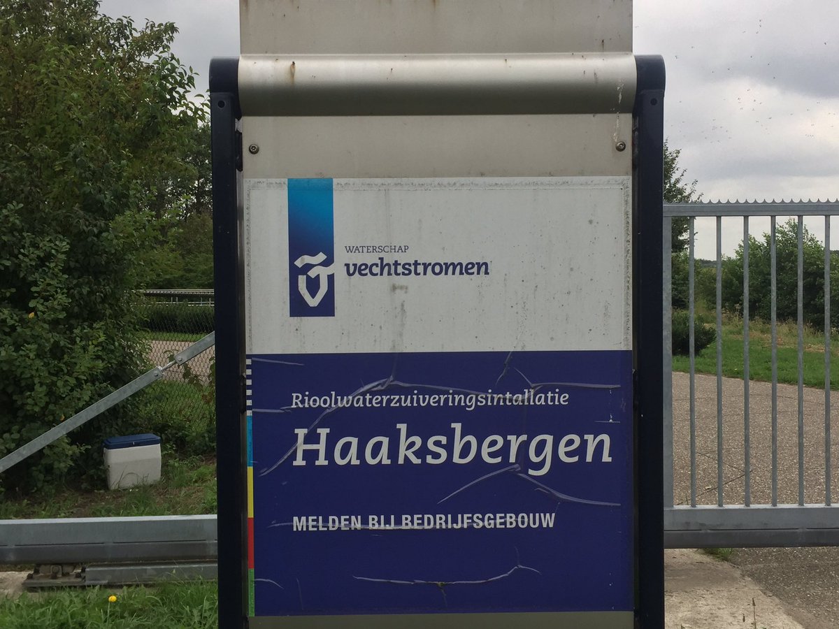 Op locatie #rwzi Haaksbergen. Voorbereiding voor #opendag rwzi Haaksbergen <a href="/Vechtstromen/">Vechtstromen</a> op zaterdag 19 oktober aanstaande.
