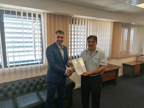 The 🇬🇷Hellenic #CivilAviationAuthority (#ΥΠΑ) in #cooperation with @Aristoteleio (@meng_auth), certified #OURANOS, the 1st #MadeInGreece #UAV by @ALTUSLSA. Mr. Zacharias Sarris (#AltusLSA CEO) receives the certificate from Mr. Lintzerakos Konstantinos (HCAA CEO).