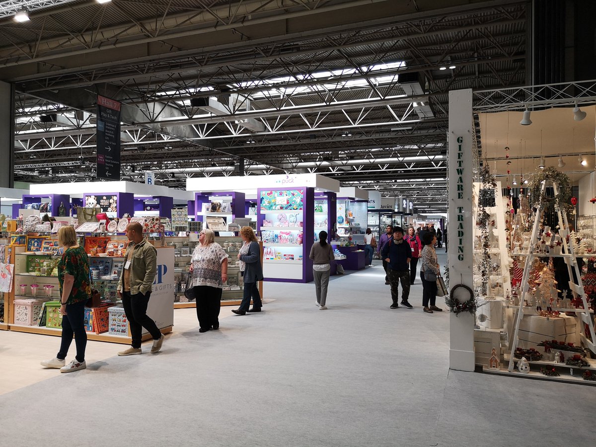 masonevents's tweet photo. #Masonlive Spring Fair and Autumn Fair is the UK’s largest sourcing destination for home & gift retail at the NEC Birmingham. One show, two times a year. Mason Events provide on-stop service to satisfy customer's exhibition demand~ #AutumnFair #masonevents https://t.co/SB2ZPZLwwN