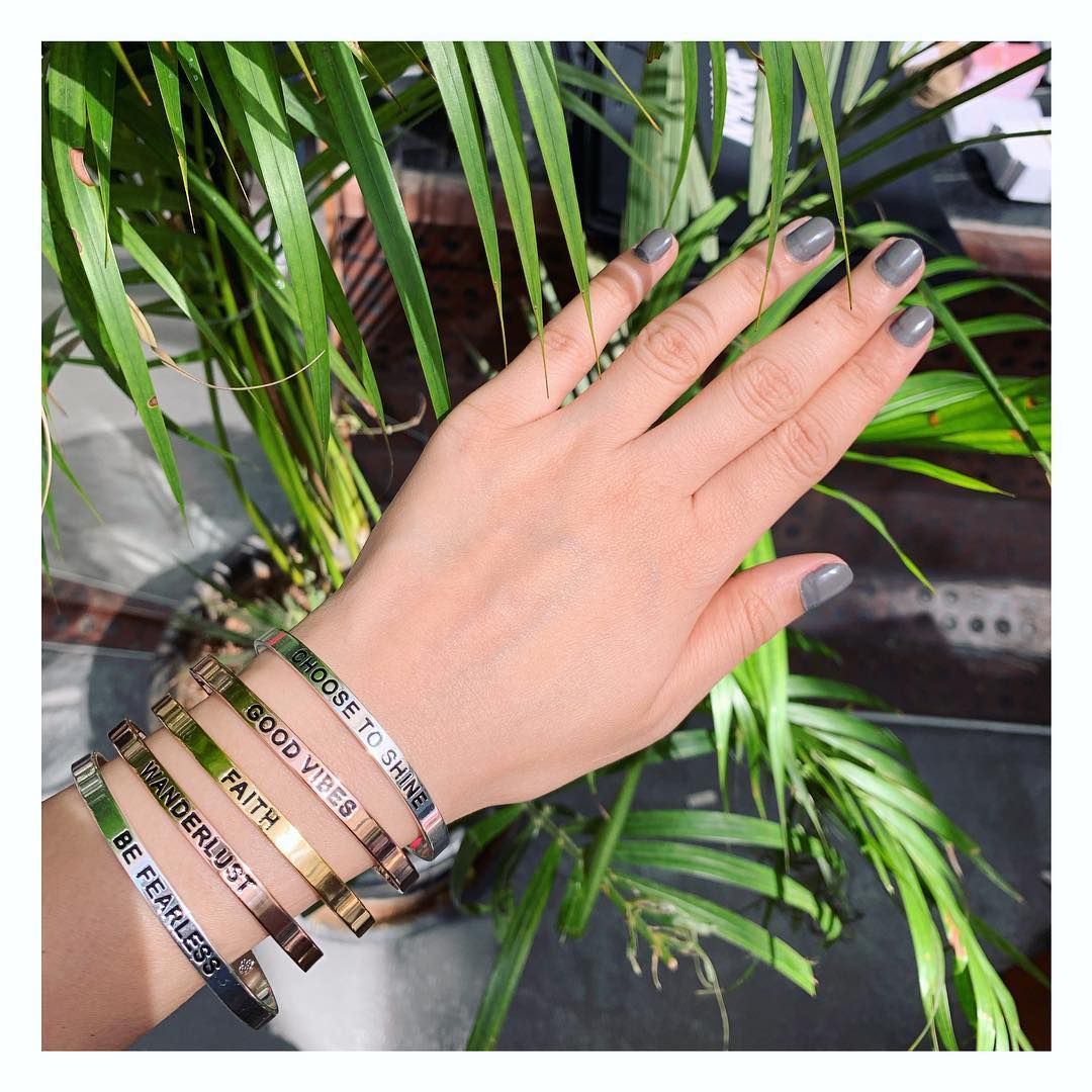 pipabella's tweet image. We choose to shine while we wanderlust our fears away! 😛

Shop Here: buff.ly/2zJvnHh
#Pipabella #Karmabangles #NewArrivals