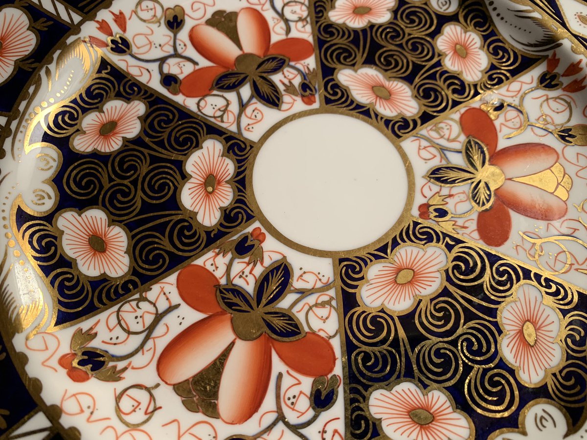 AntiquesHart's tweet photo. Royal Crown Derby Plate 2451 Imari 1919
For sale. https://t.co/IwxnCXgNzP