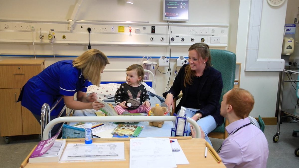 PhilJPeacock's tweet photo. Excited about helping to run another Bristol #paediatric #safeguarding #sim course in December #SafeSim https://t.co/NLmjia6Kf4 https://t.co/n0udvSBGwB