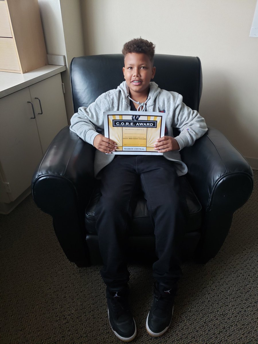 Ms_H_Fogle's tweet photo. Warrior WOOT to my C.O.R.E. Award winners for the week!! Thank you for setting a great example of C.O.R.E. in the classroom!! 🖤💛🖤  #WarrenWill @WCFlight2023 https://t.co/JL2tgJy8nO