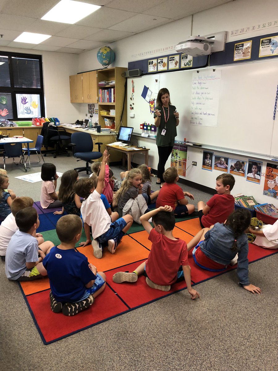 Look at these kind first graders brainstorming ways to show kindness! 🤗 #CAWow #SoKindSeptember