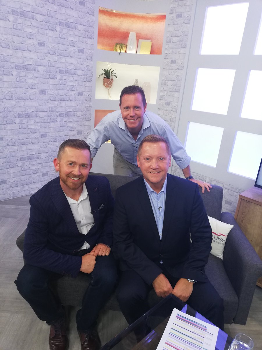 Great to welcome Leslie <a href="/celestyalcruise/">Celestyal Cruises</a> on @planetcruise TV <a href="/IdealWorldTV/">Ideal World TV</a> tonight ⛴️ taking us #cruising to the #GreekIsles 😍 #ChooseCruise #TravelTuesday