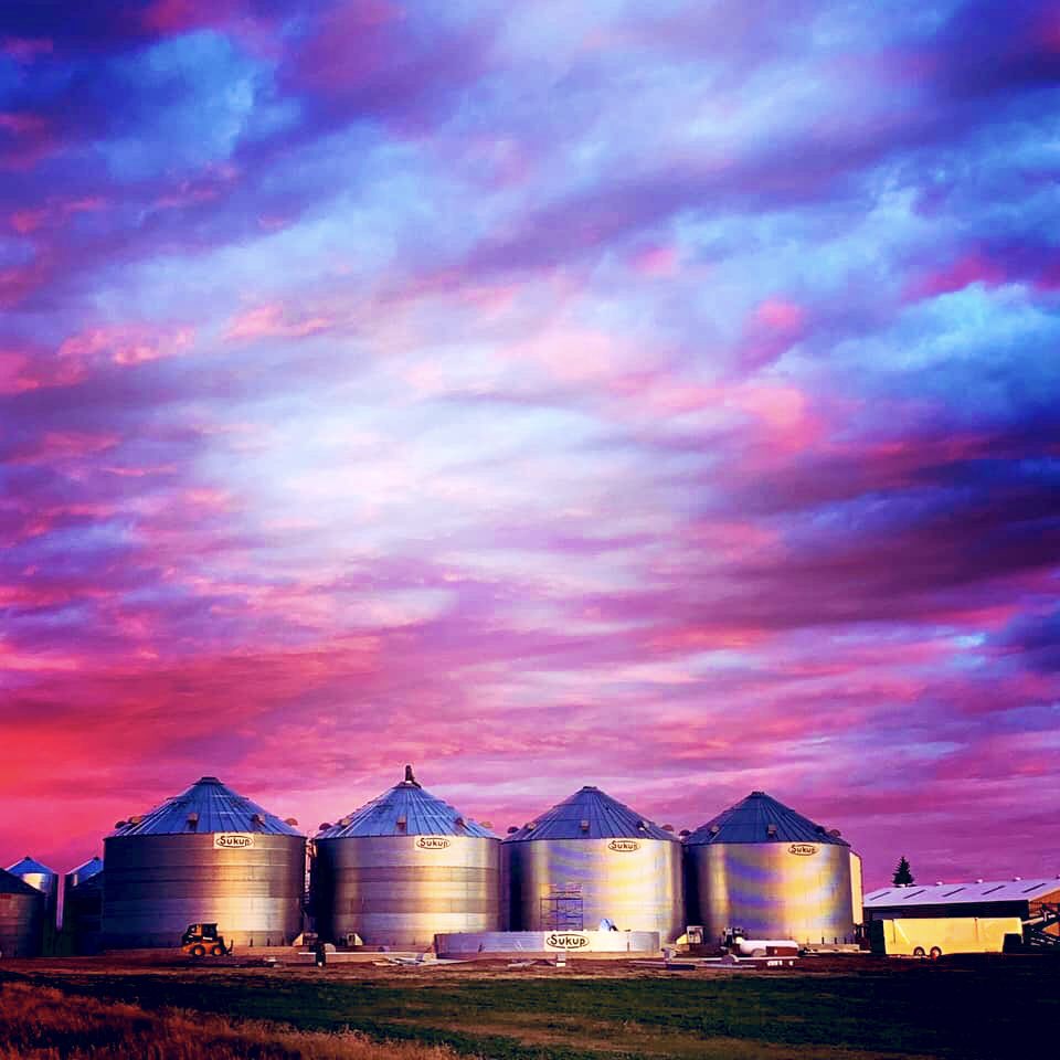 A little #MondayMotivation for this Tuesday after #LaborDay2019 

📍 Big Sky, Montana

#TeamSukup #TuesdayThoughts #Harvest19 #AgTwitter