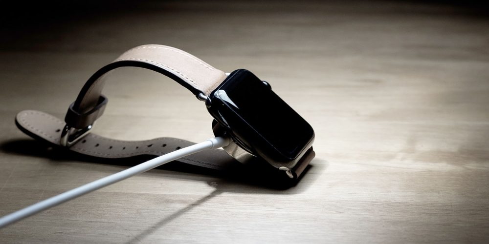 9to5mac's tweet image. PSA: Apple Watch sleep-tracking doesn't need to exhaust your battery 9to5mac.com/2019/09/03/app… by @benlovejoy