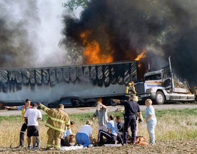 140_local_MTO's tweet photo. 20 years & I can still remember sights,sounds & smells from that day outside #WindsorTIS Today I remember those we lose and thank the heroes that helped #MTOOfficers work everyday for #RoadSafety As long as I am #MTOEnforcement I will strive to keep the highway safe @ONtransport https://t.co/gY9MOi1Ve0