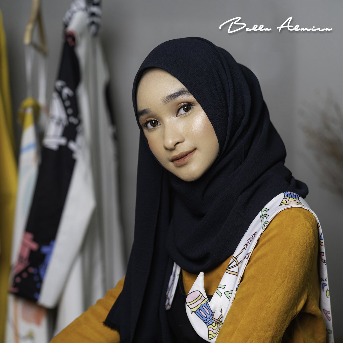 Xoroz va ogizda toplar