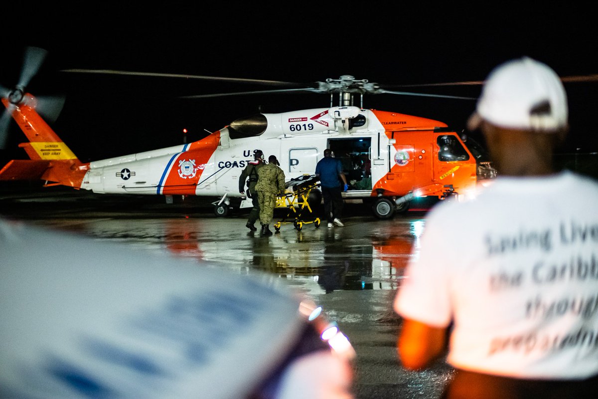 USEmbassyNassau's tweet image. @USCG is supporting @nemabahamas &amp;amp; @TheRBDF who are leading search&amp;amp;rescue in #TheBahamas after #Dorian. Help relief operations by sharing only accurate/verified info. If you need urgent assistance, call NEMA at 322 6731 and WhatsApp ur location to +1 (242) 557 5202. Please share!