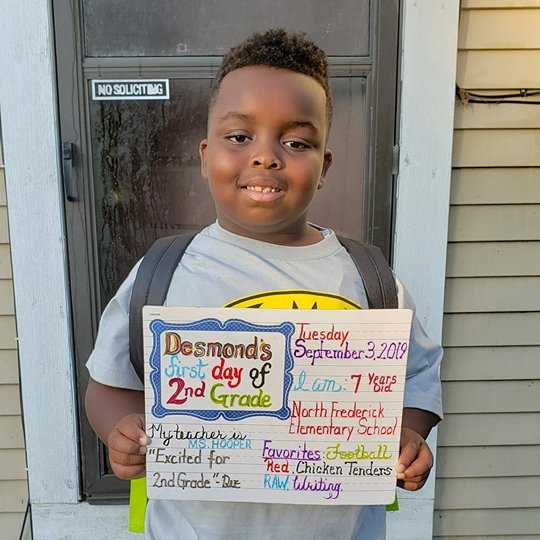 FCPSMaryland's tweet photo. North Frederick Elementary student Desmond Diggs says he's excited to start 2nd grade this year! #LetsGoFCPS
@FCPSPrinKSeiss
 #FCPSFirstDay19📚
#FCPSProud⭐️ https://t.co/SZBjXuB5IY