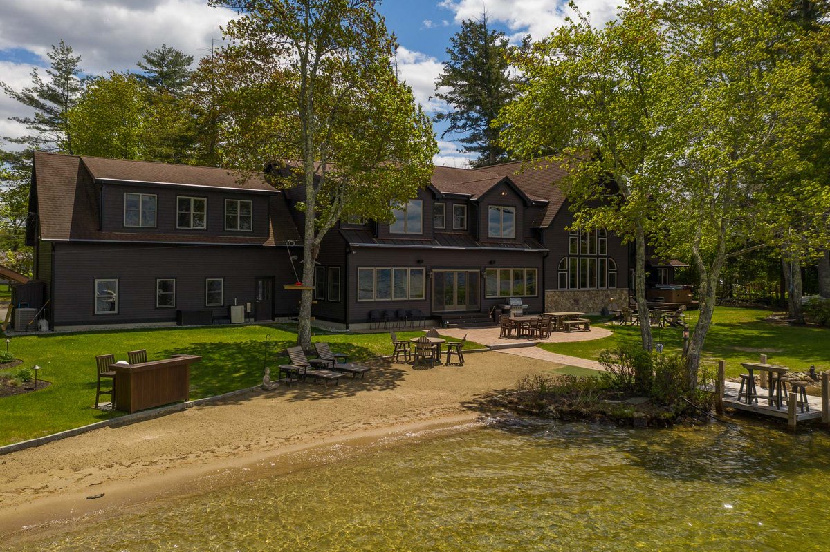 Brie Stephens- Lake Life Realty tweet media