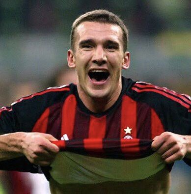 🔃 para Ruud van Nistelrooy 🇳🇱 
❤️ para Andriy Shevchenko 🇺🇦