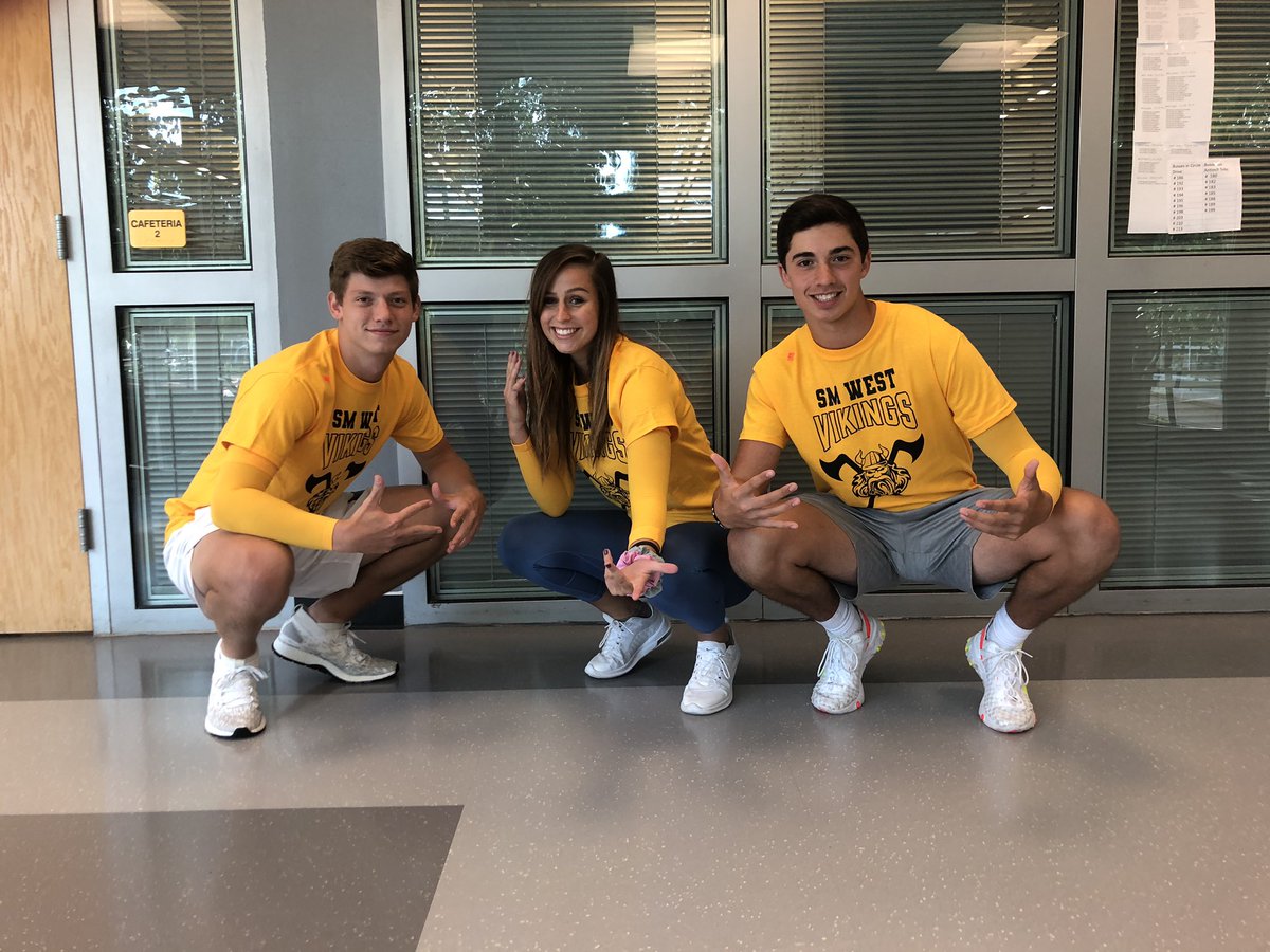 smwtheship's tweet photo. COME GET YOUR GOLD RUSH SHIRTS AND SLEEVES FOR THE FIRST FOOTBALL GAME FRIDAY! ONLY $8 ALL TOGETHER💛💛💛💛💛#skovikes https://t.co/ShrnlVxrOR