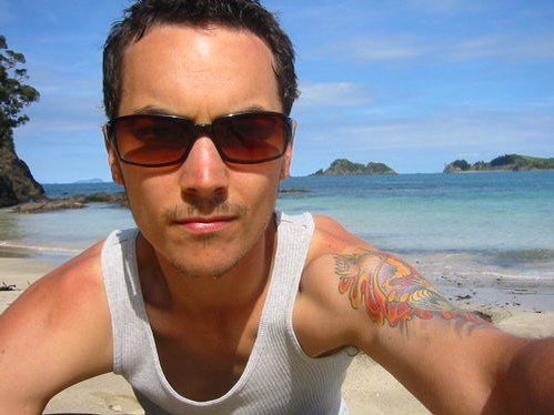 I took this selfie in 2007, they weren’t called that back in the day. I was living in New Zealand at the time. Smartphones with self-facing screens did not exist. Who knew that taking photos and selfies in gorgeous settings would be a big thing in 2019? … ift.tt/2Zt96gp