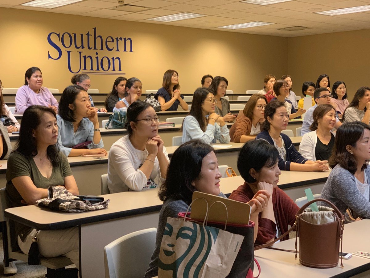 GEDSUSCC's tweet photo. Our ELL Program is growing and we are excited to offer classes on Southern Union's Valley Campus on Monday-Thursday from 9:00 A.M.-2:00 P.M. Join us to improve your English Language skills for FREE! #suscc #growthmindset #esl https://t.co/yNo3qohpHN