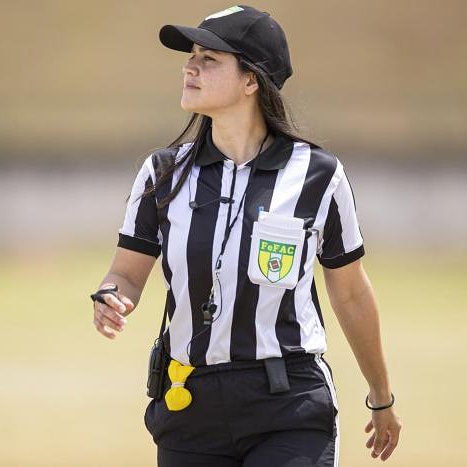 qhelldocontra's tweet photo. Eu realmente VIVO o futebol americano!

#FADF #FABR #LigaBFA #FutebolAmericanoFeminino #futebolamericanodf #futebolamericano #refereebrasil #zebra #football #referee #fieldjudge #playlikeagirl https://t.co/TIx8tTAlXw
