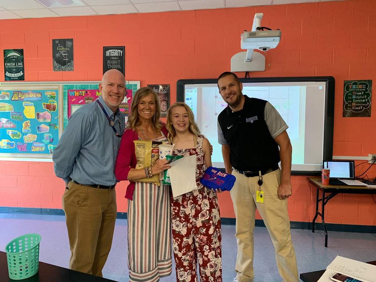 RyanPhilipp22's tweet photo. HHS Teacher Of the Week #3 is Ms. Alesia Beshears!  9th grader Taylor Knobel submitted a super heartfelt nomination in which she described the "home like feel" that always exists in Ms. Beshears's classroom!  Congrats to a very deserving educator!  #cheathammagic https://t.co/M0Z3Z8lZhB